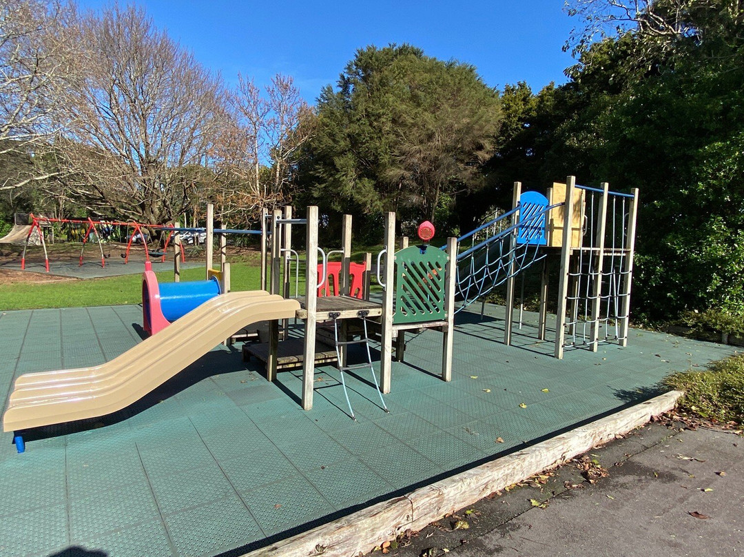 Waiatarua Reserve-奥克兰中心地区必去景点