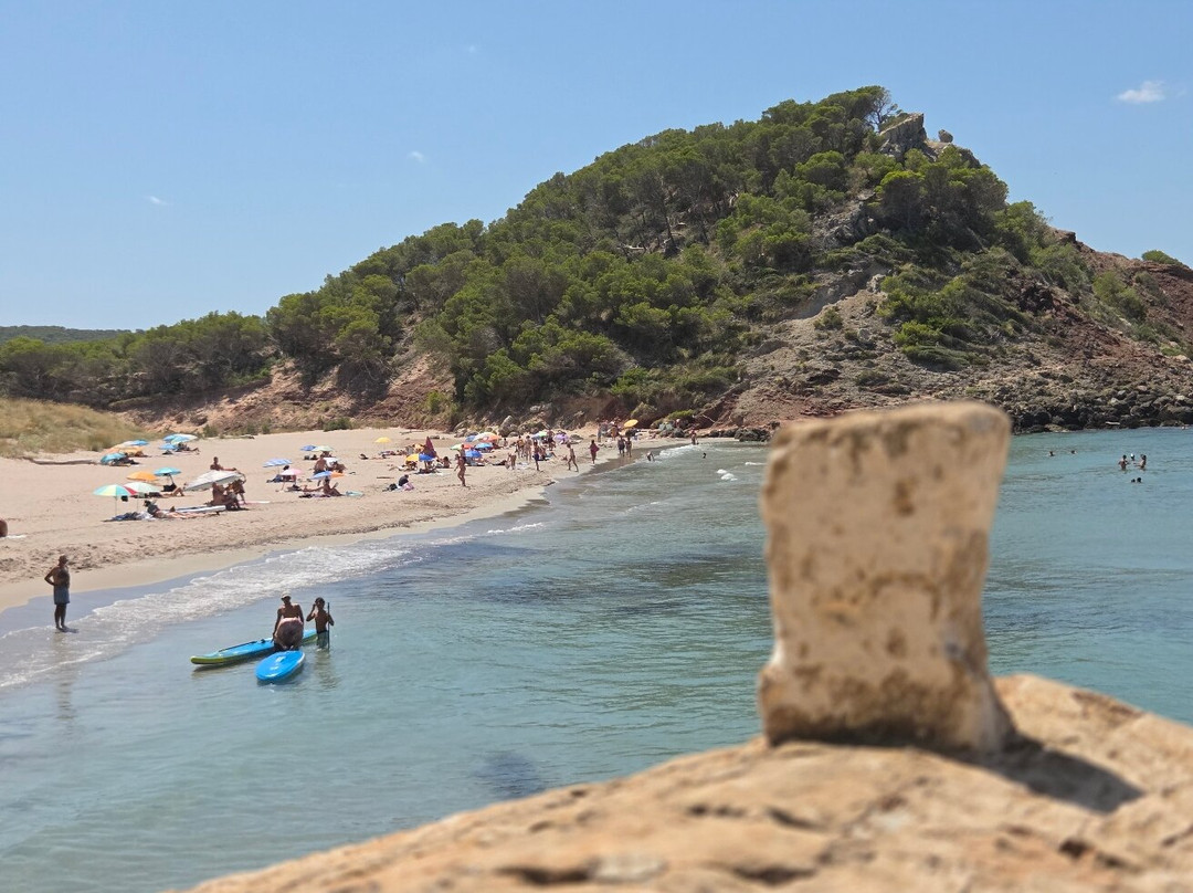 Cala Algaierens-休达德亚必去景点