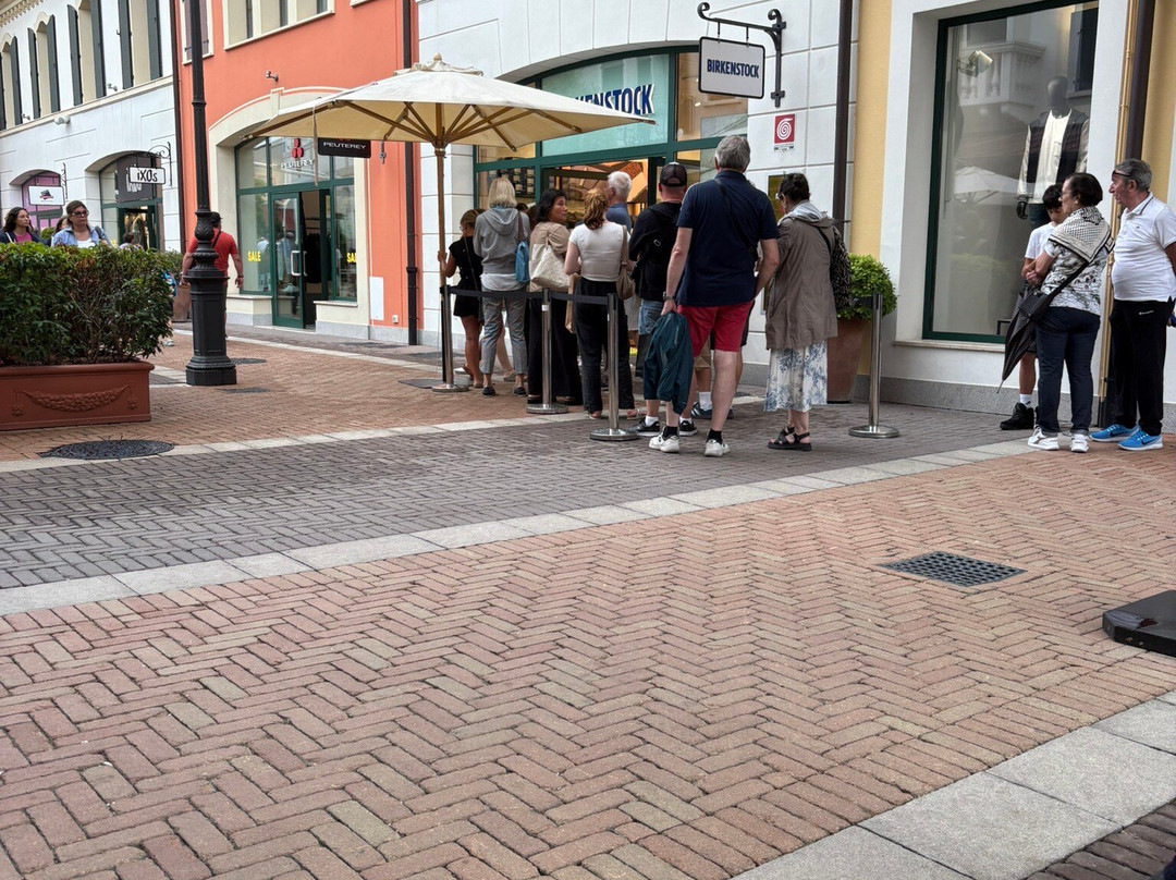 诺文塔名品奥特莱斯-诺文塔迪皮亚韦必去景点