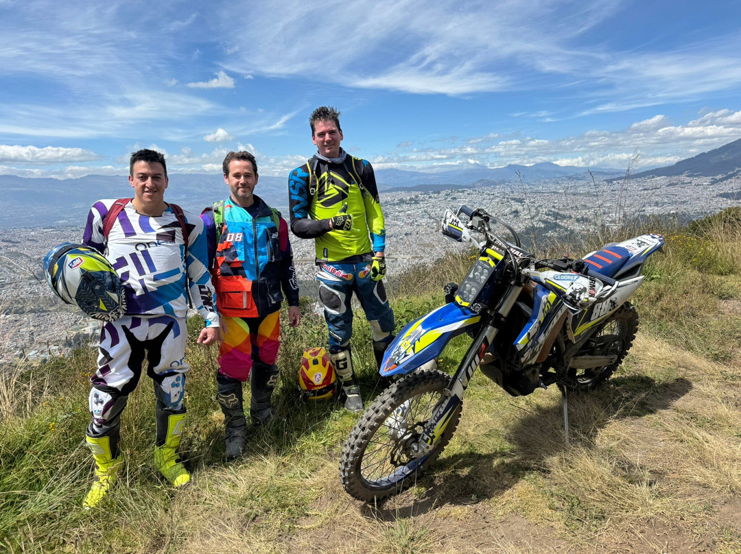 Tommys Enduro-基多必去景点