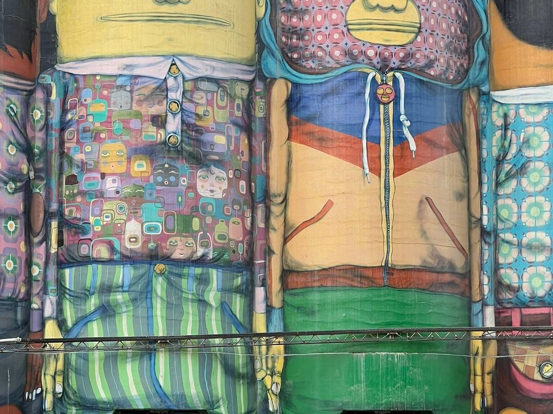 Granville Giants Murals-温哥华必去景点