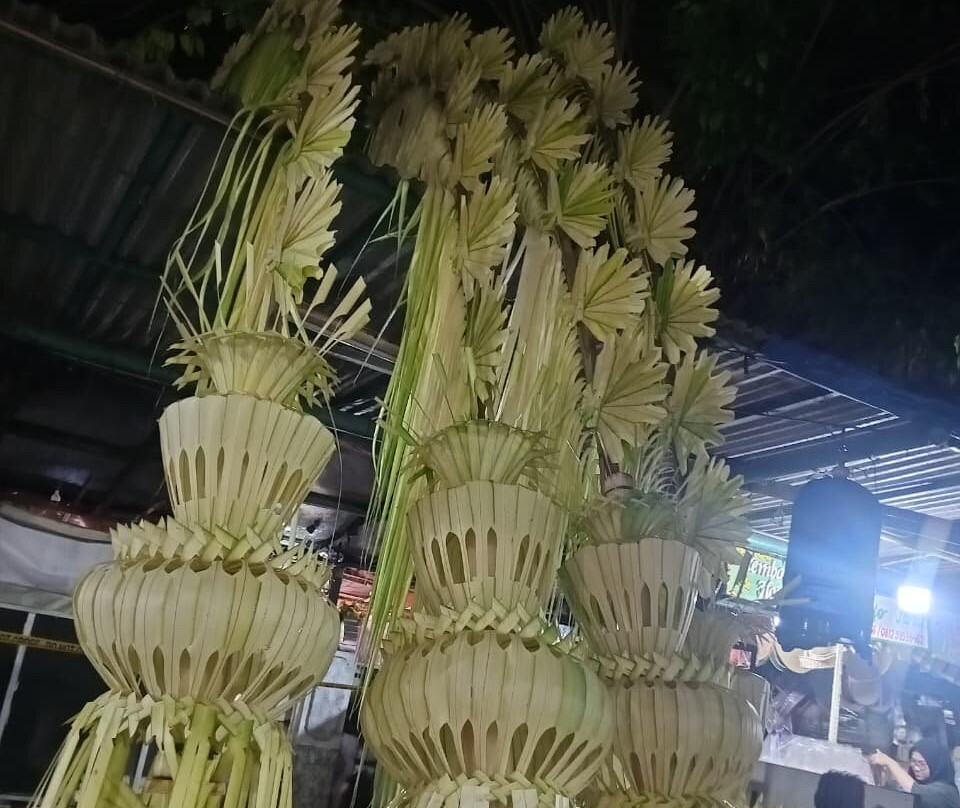 Dekorasi Janur Kuning Sawangan-Depok必去景点