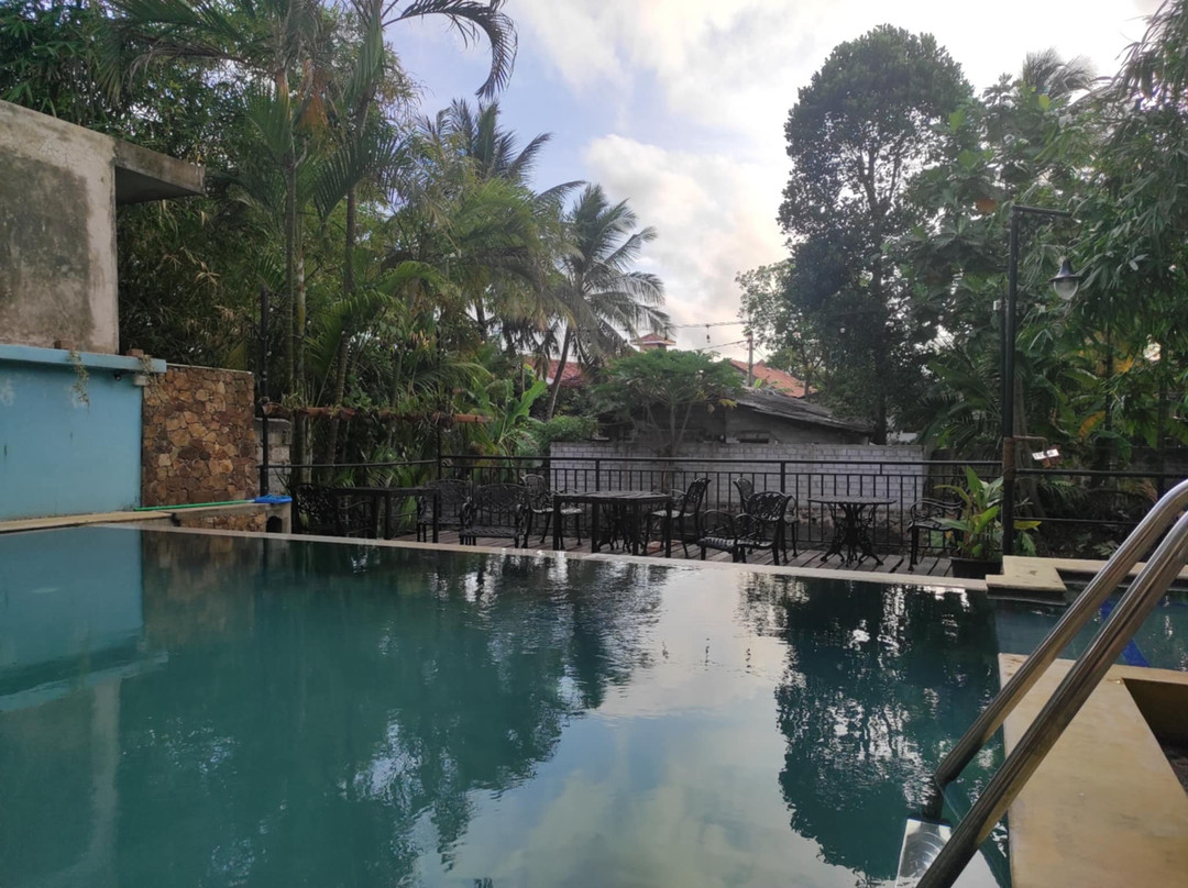 夏季侧住宅酒店主图