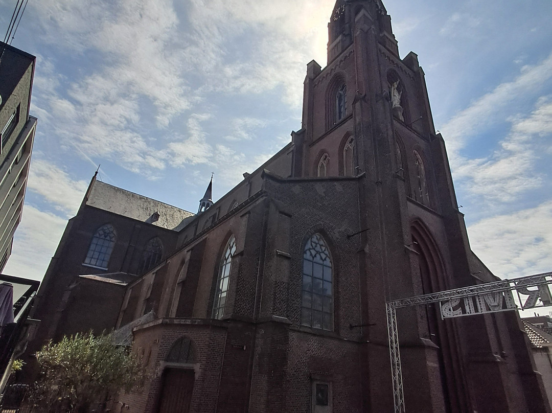 Sint-Lambertuskerk-Helmond必去景点