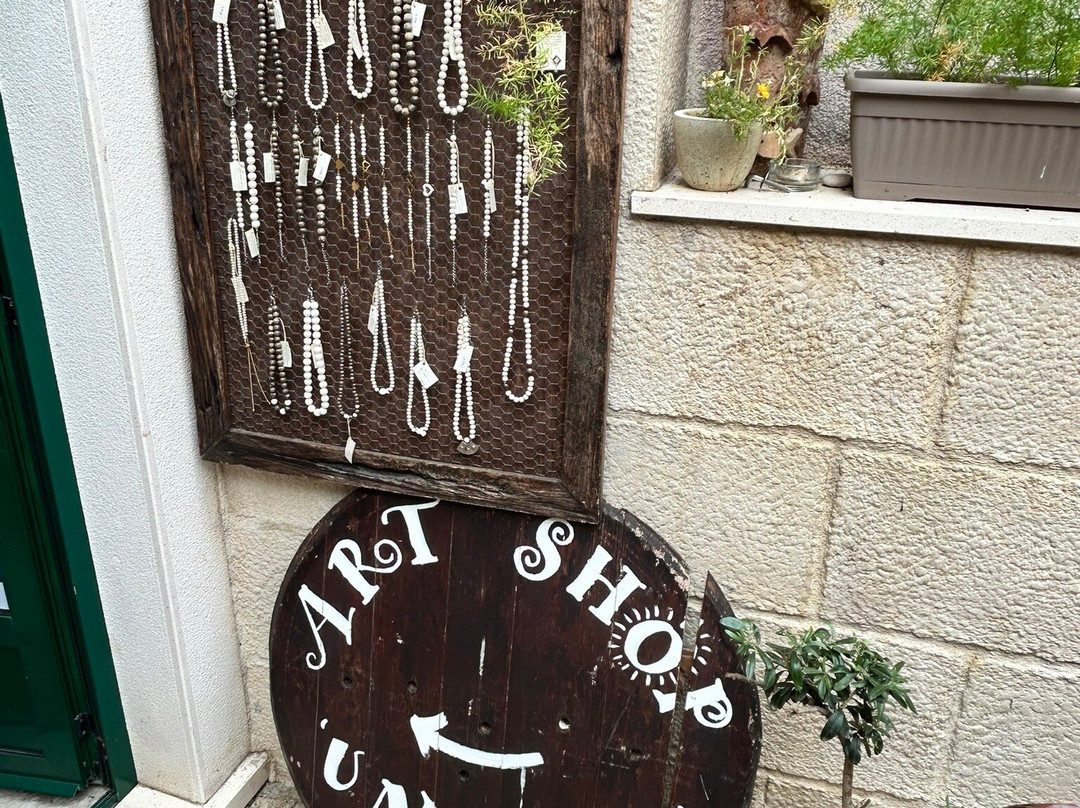 Art Shop Unique-普莫斯特必去景点