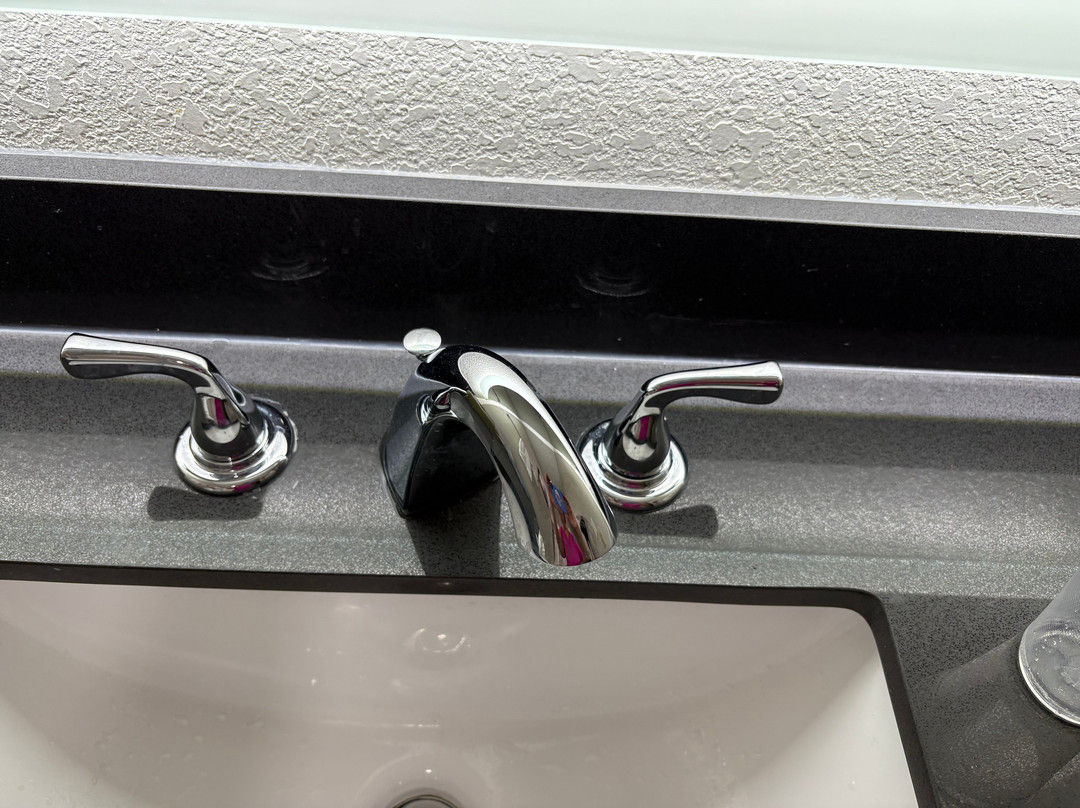 AmericInn by Wyndham Green Bay Near Stadium主图