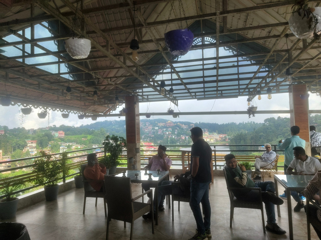 Mount Queens Hill Lake Resort & Spa主图