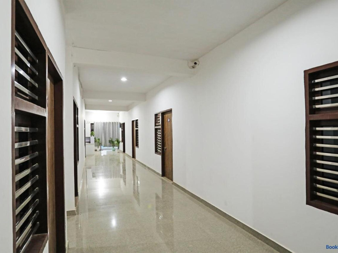 Hotel O Yuvraj Plaza
