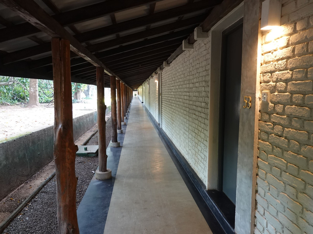 锡吉里耶酒店主图