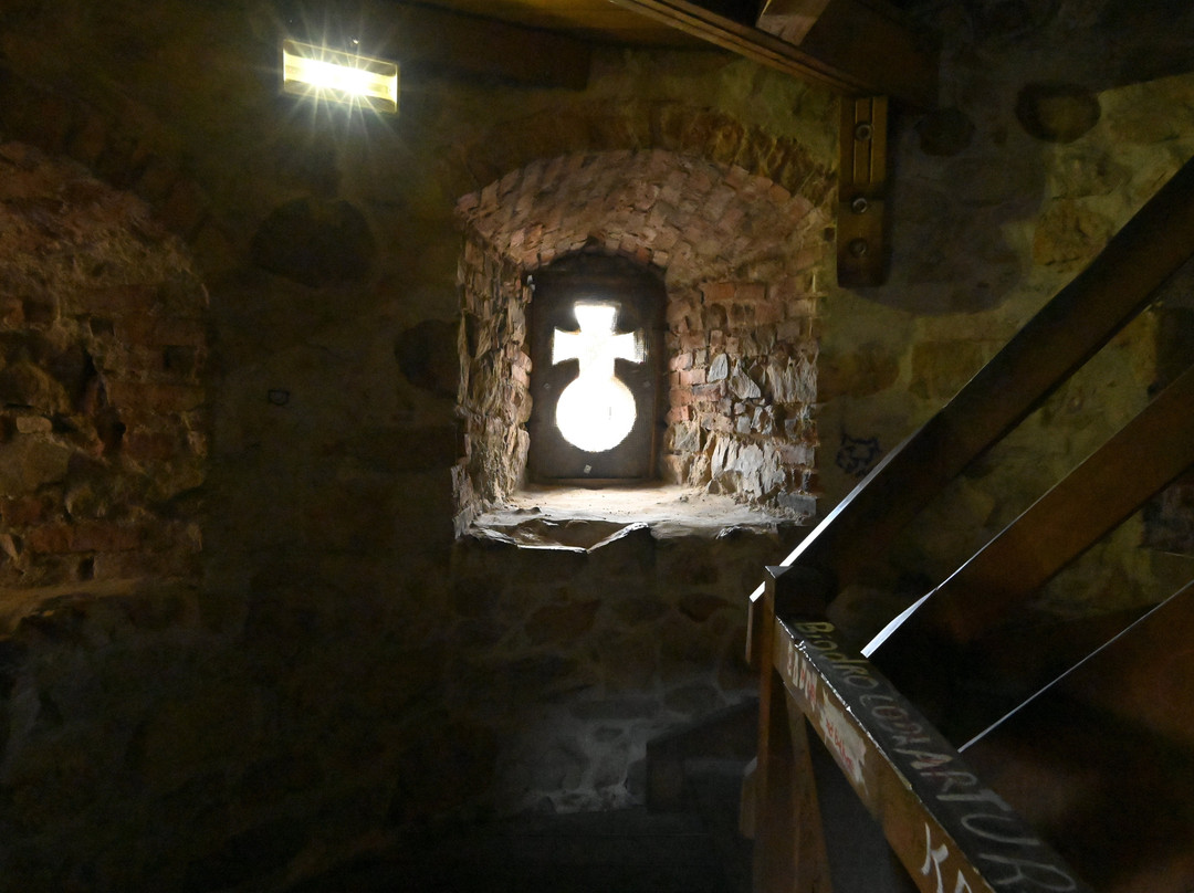 Baszta Zamkowa (burgturm)-Jelenia Gora必去景点