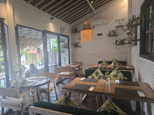 Look Bee Coffee & Eatery主图