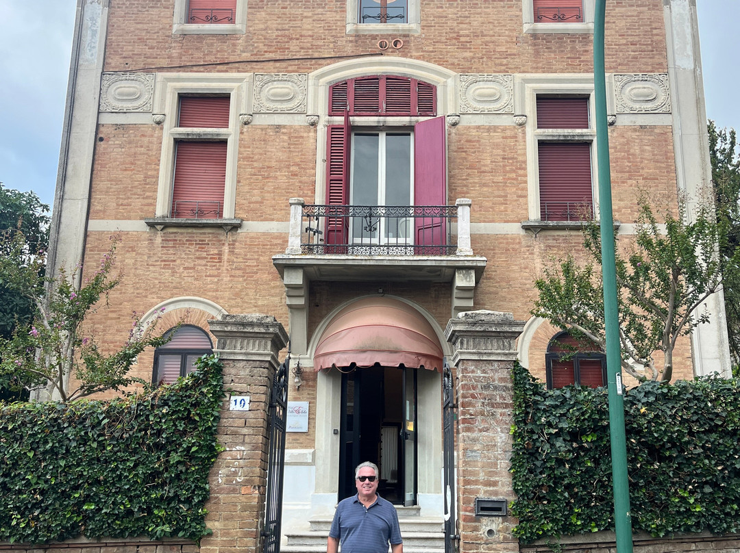 埃尔达别墅酒店主图