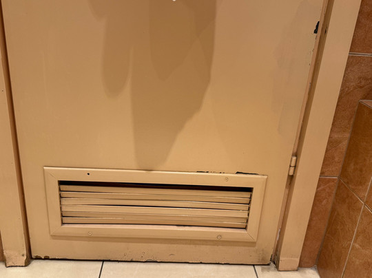 贝斯特韦斯特普莱斯大使馆酒店主图