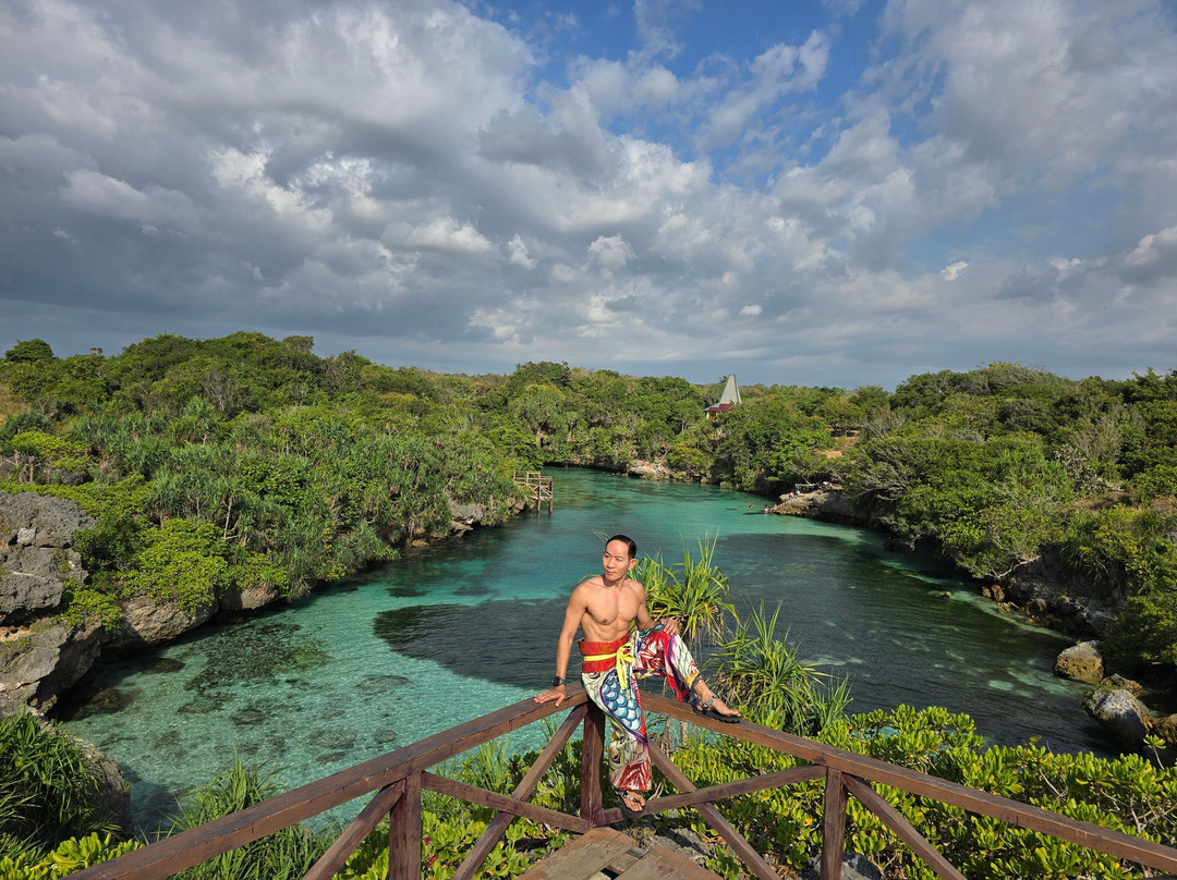 Weekuri Lake-松巴岛必去景点