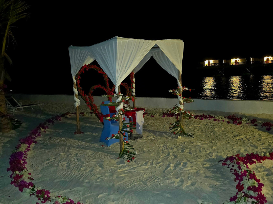 Le Mersenne Zanzibar, Autograph Collection主图