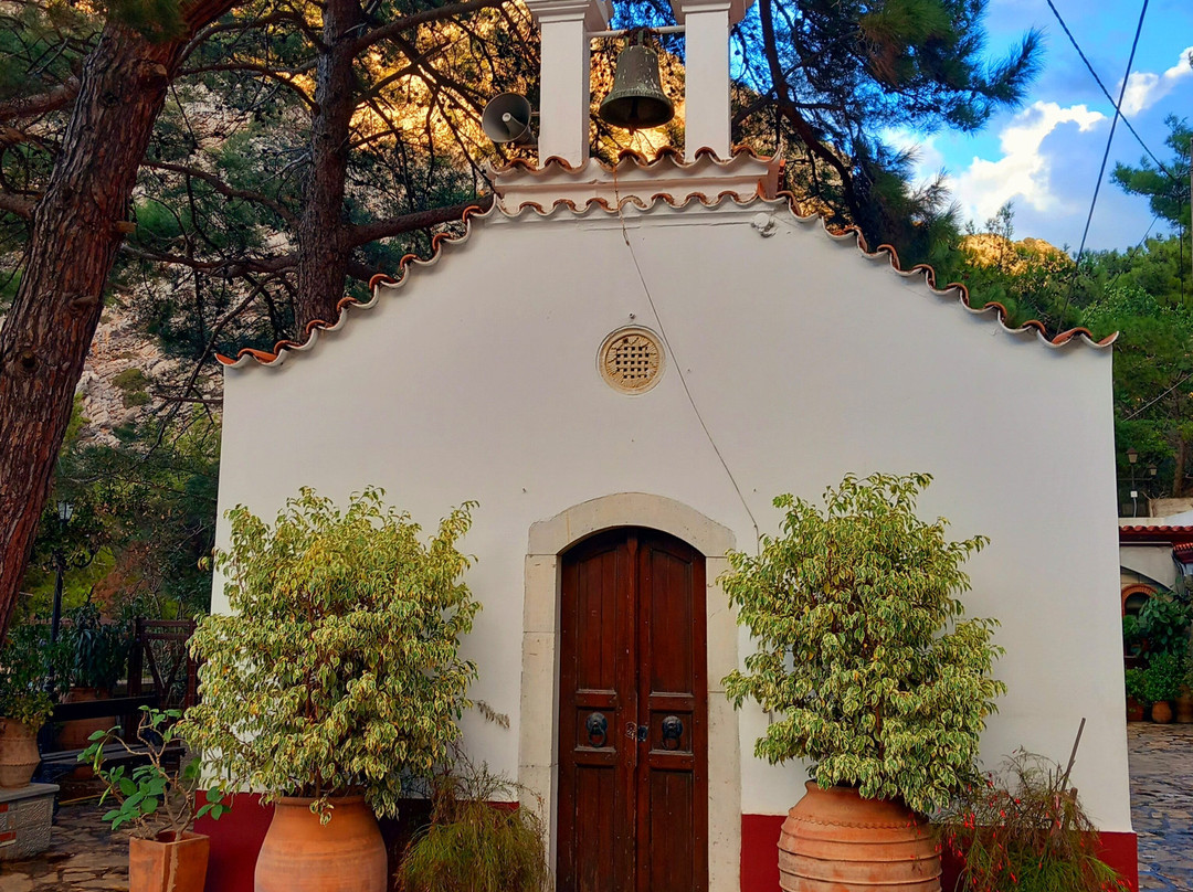 Monastry of Saint George-Selinari必去景点
