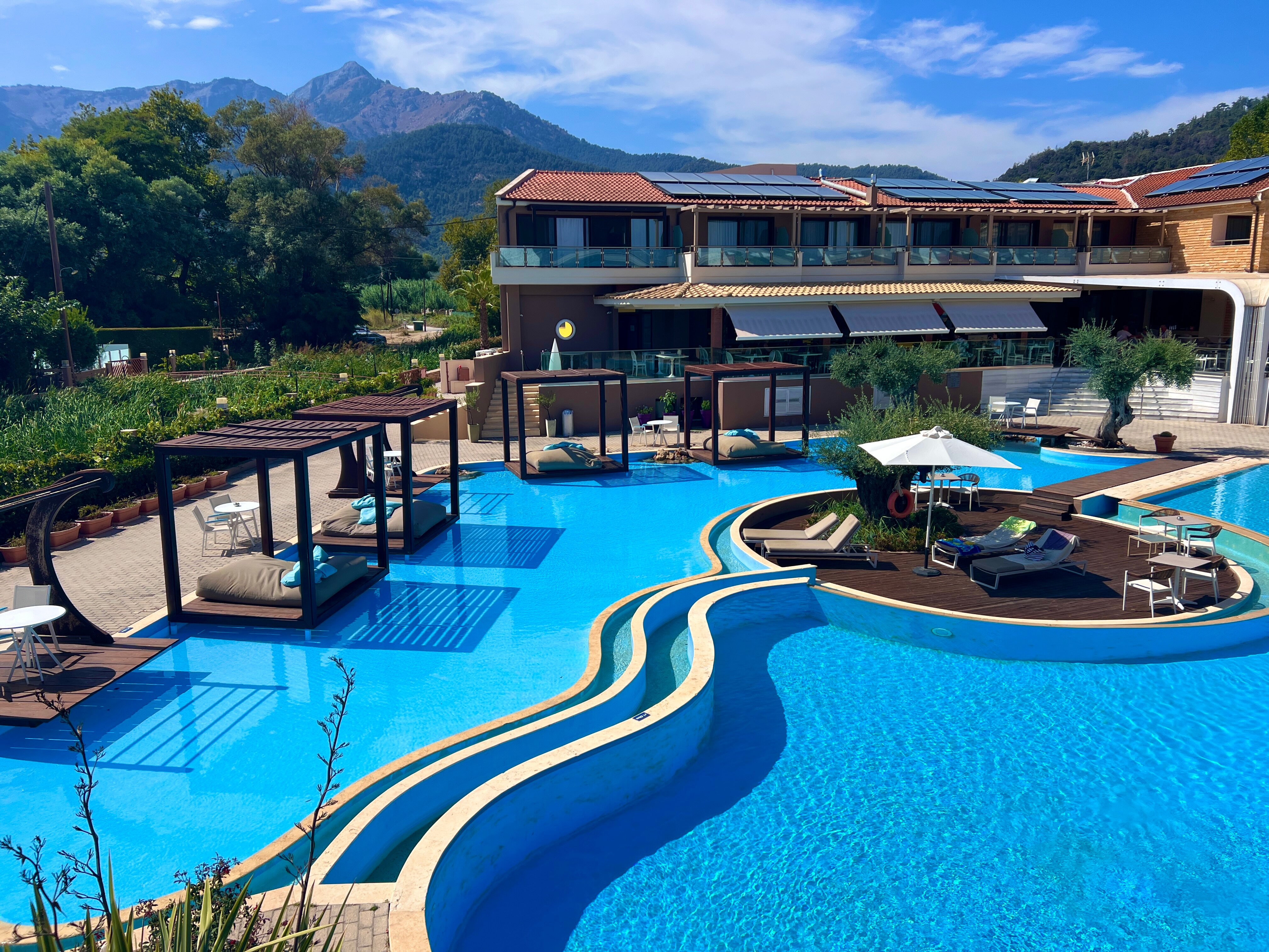 亚历山德拉金精品酒店-官方