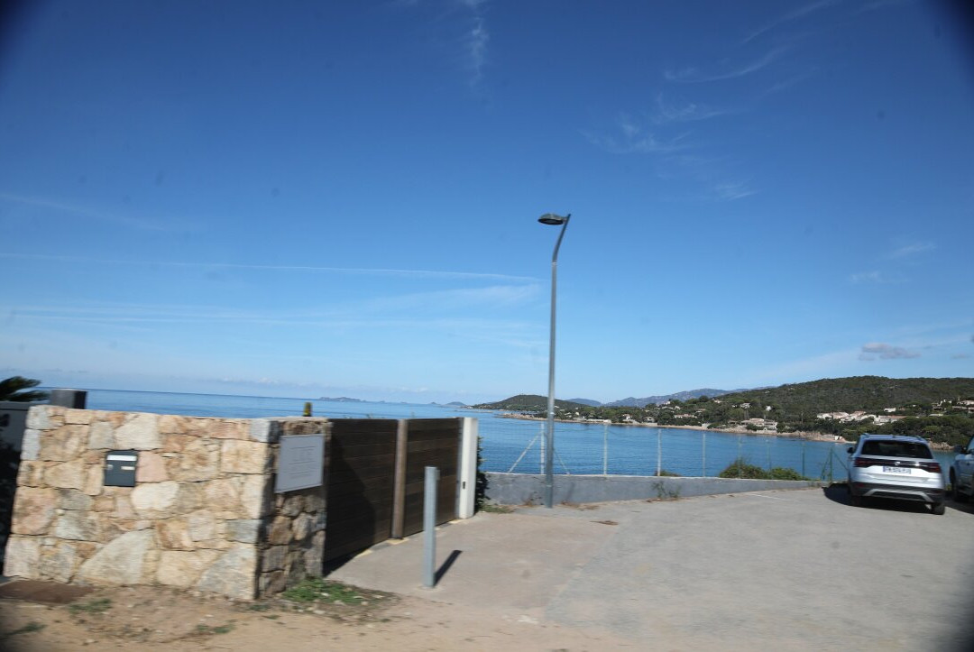 Plage de Ruppione-Pietrosella必去景点
