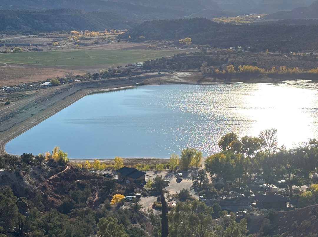 Escalante Petrified Forest State Park-埃斯卡兰特必去景点