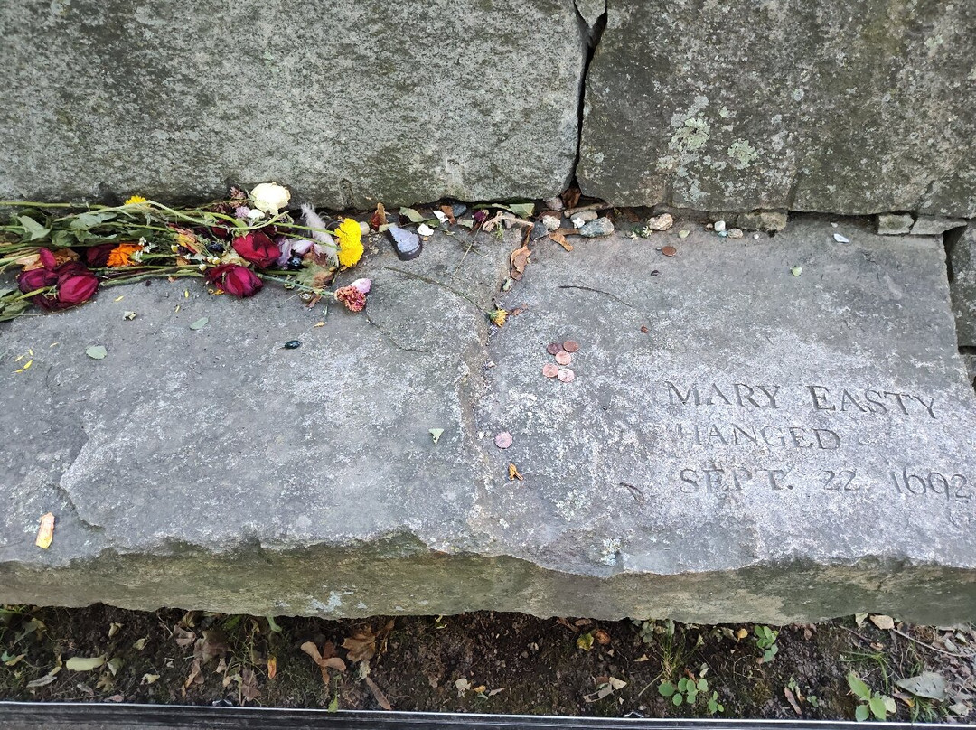 Salem Witch Trials Memorial-塞勒姆必去景点