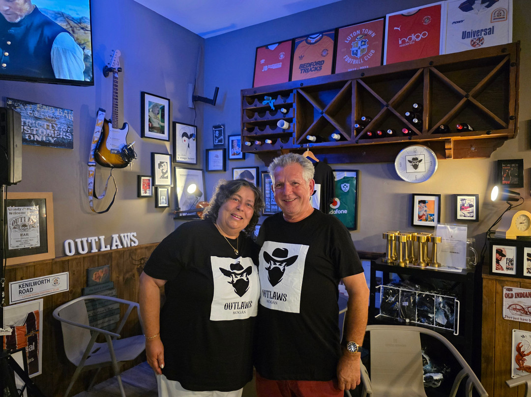 The Outlaws Bar-Mogan-莫干港必去景点