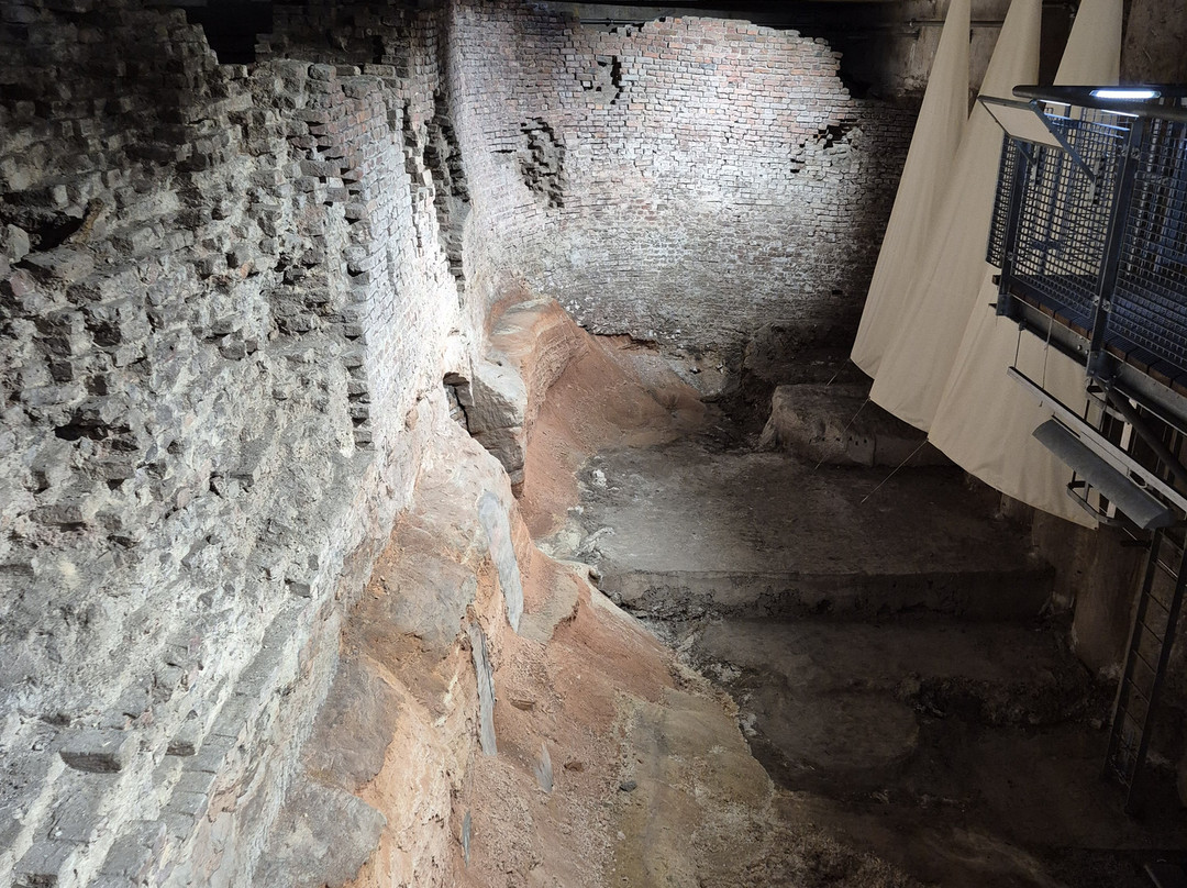 The Old Dock Tour-利物浦必去景点