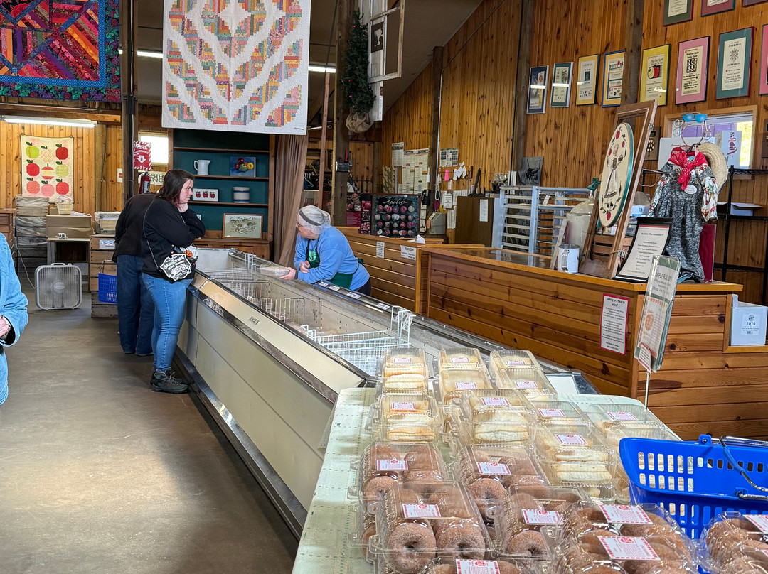 Pine Tree Apple Orchard-Dellwood必去景点