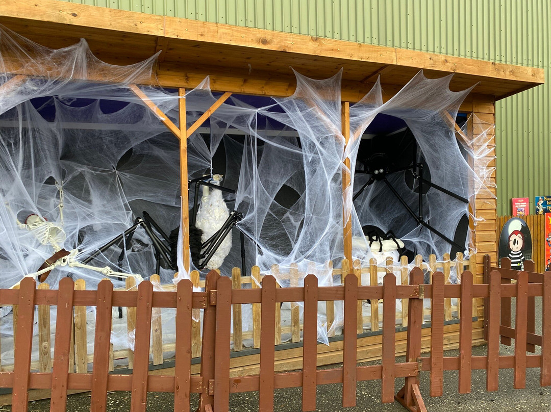 双湖公园-梅尔顿莫布雷必去景点