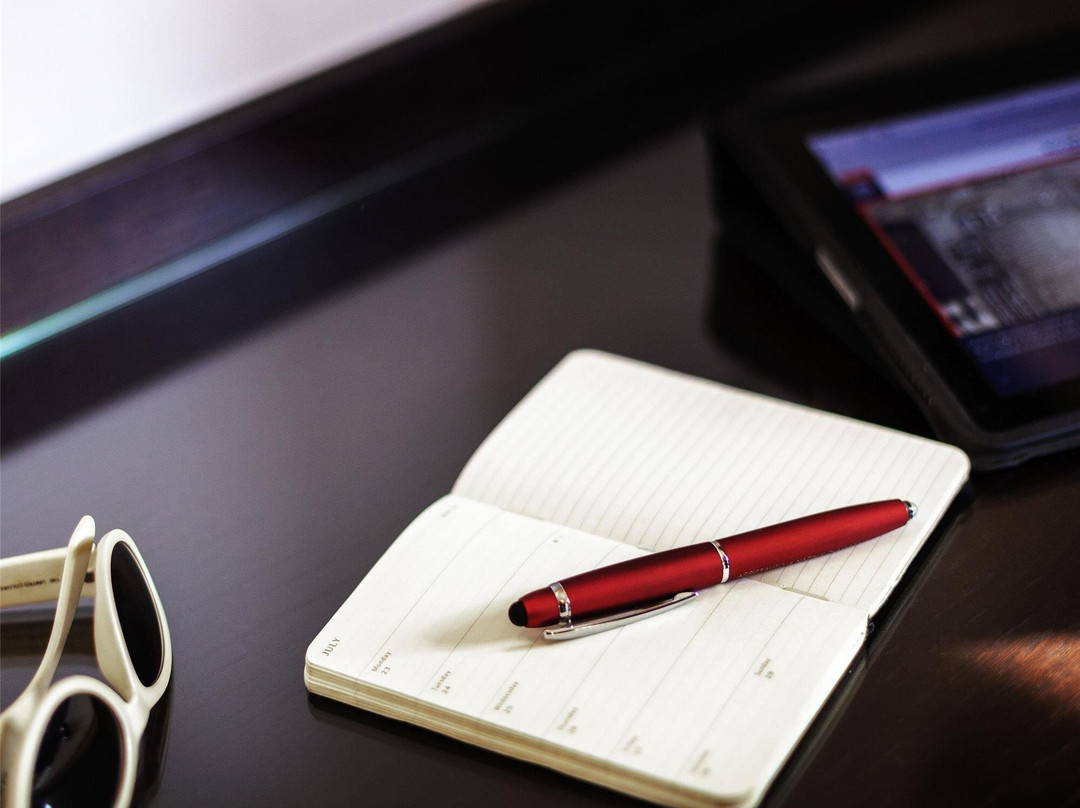 宜必思尚品特拉尼酒店主图