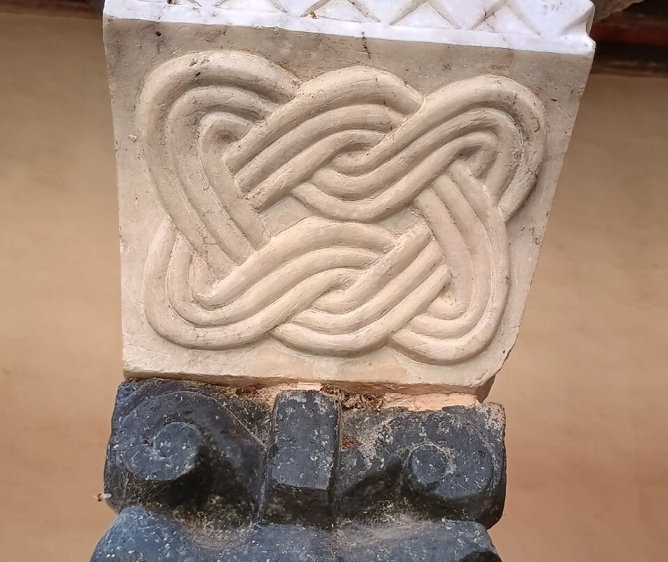 Abazzia di Torri-Torri必去景点