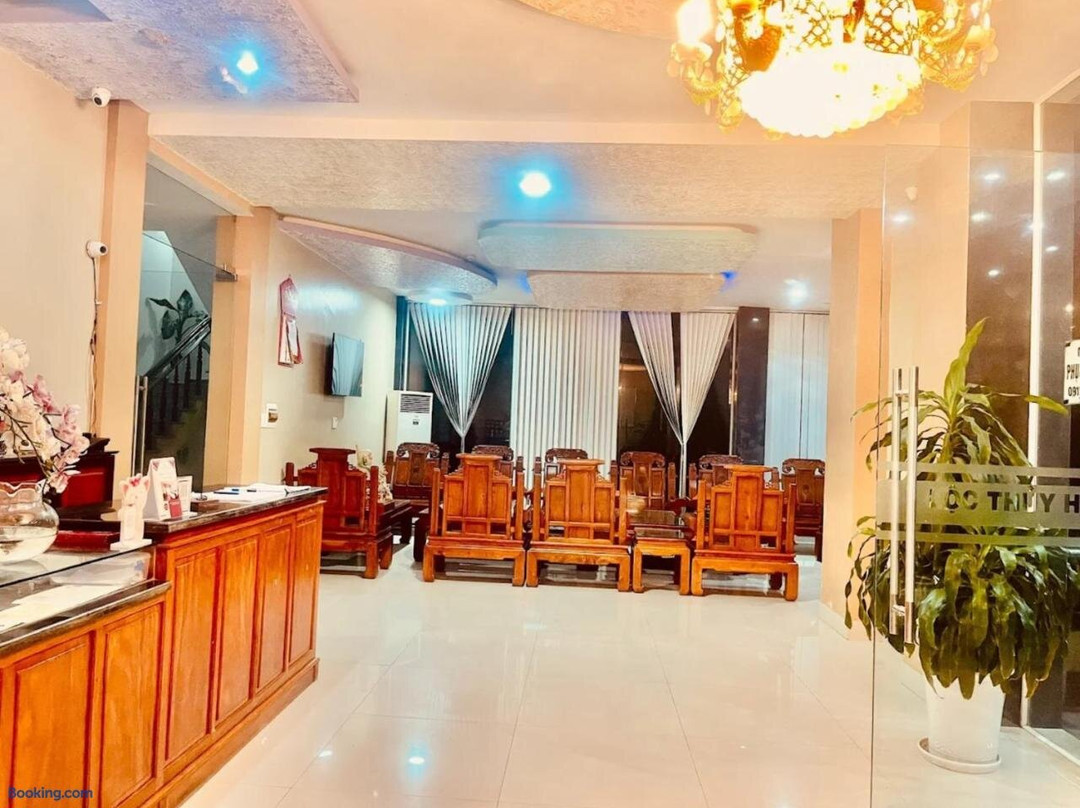 Loc Thuy Hotel Hai Lang