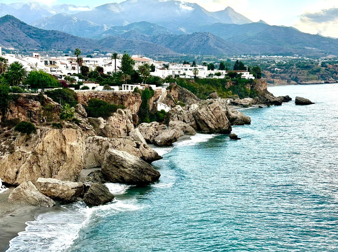 Calahonda Beach-内尔哈必去景点