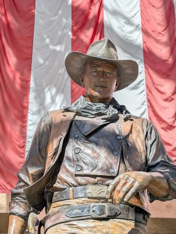 John Wayne Airport-圣安娜必去景点