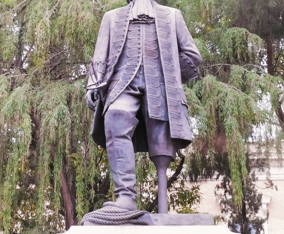 Monumento a Don Blas de Lezo y Olavarrieta-马德里必去景点