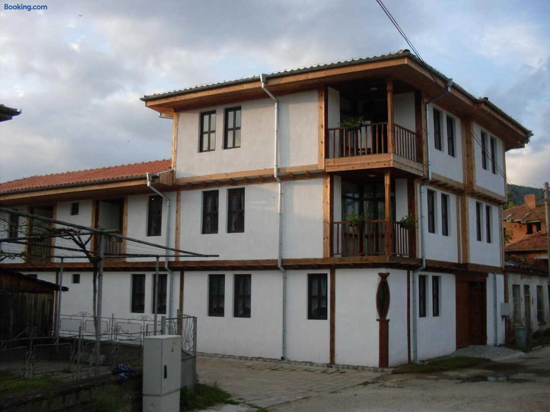 Tsutsovi House主图