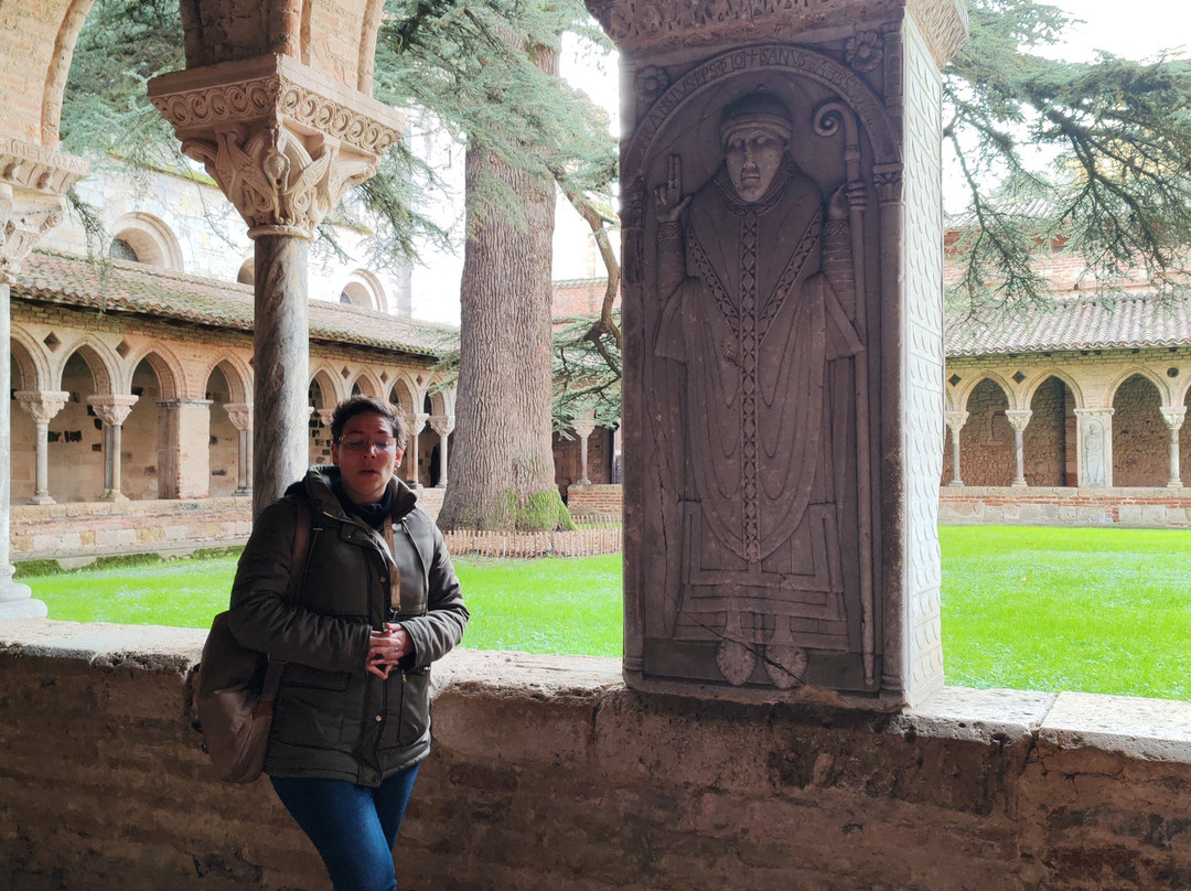 Abbaye Saint Pierre-Moissac必去景点