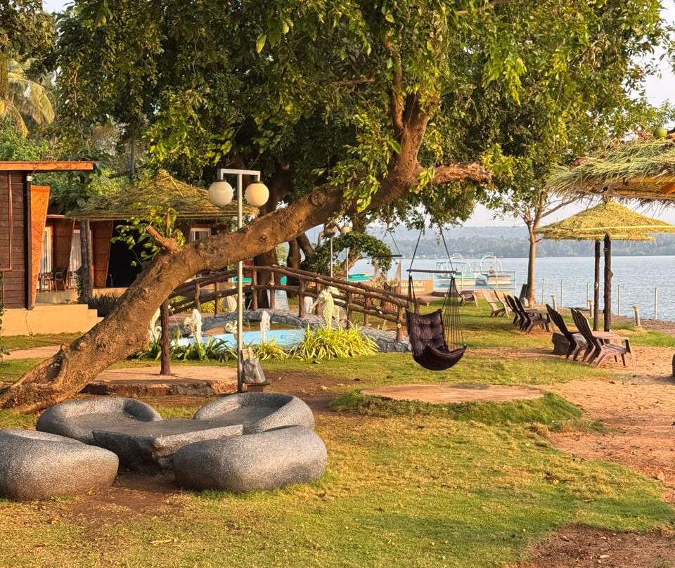 Rivercoast Resort主图