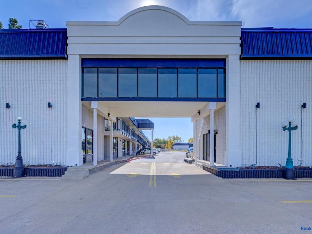 Capital O Travelers Inn Lawton Fort Sill
