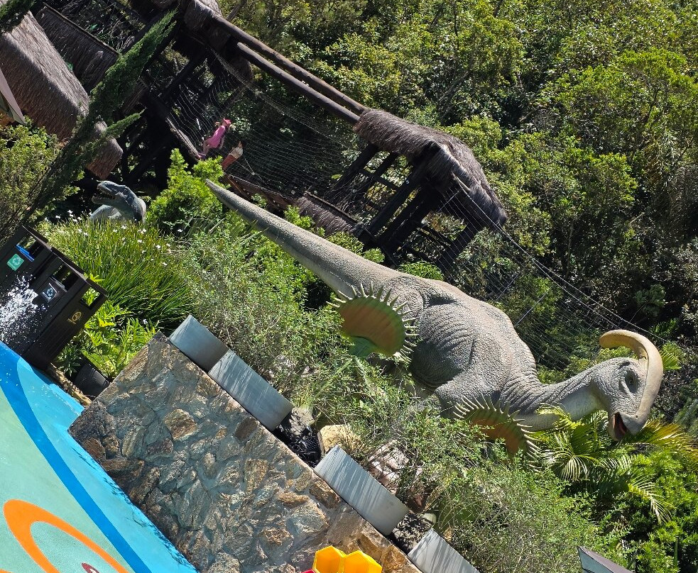 Aventura Jurássica-康泊琉海水浴场必去景点