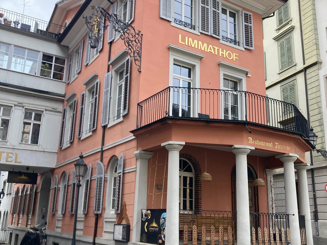 巴登利马索夫Spa酒店主图