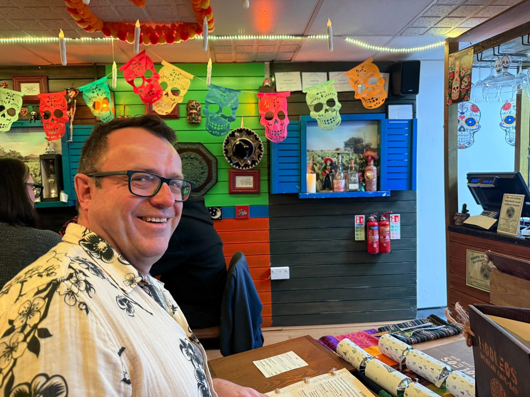 Hooleos Mexican Cafe-Bar