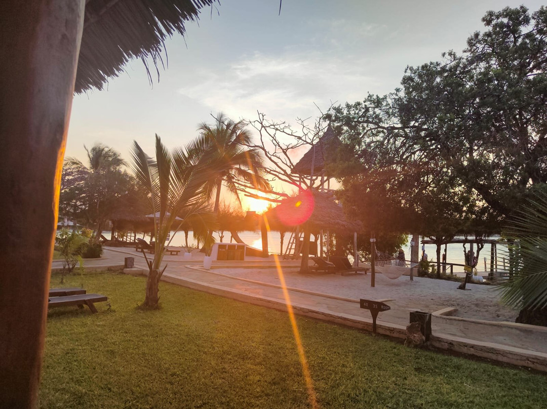 Reef & Beach Resort主图