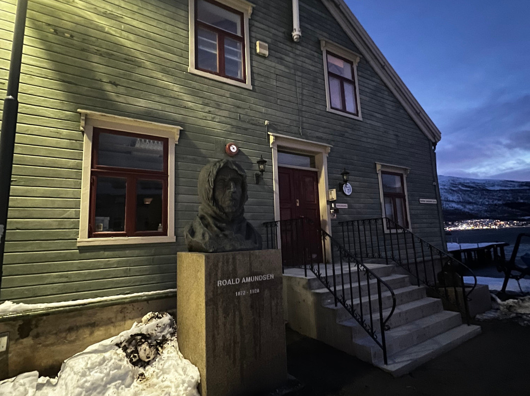 Roald Amundsen Monument-特罗姆瑟必去景点
