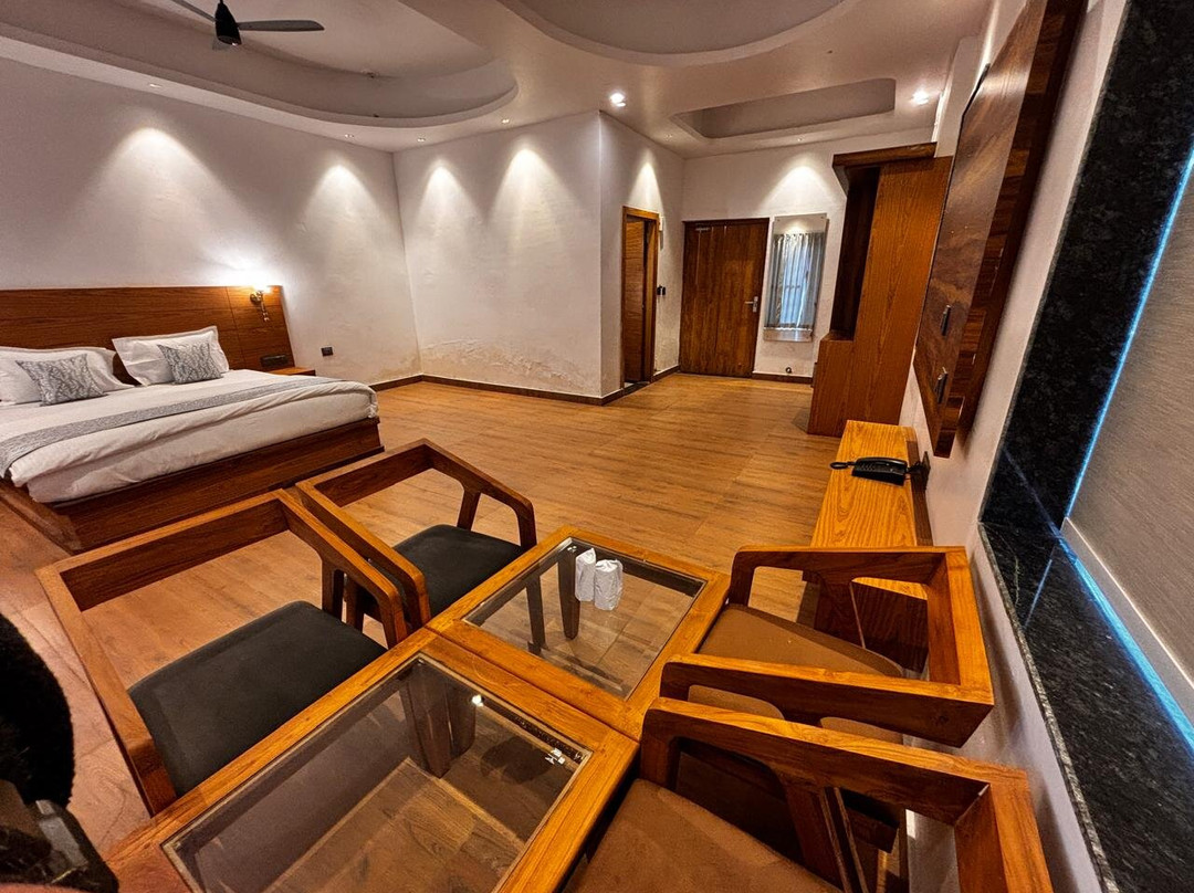 Serene Forest Resort, Nainital