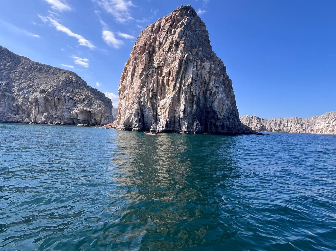 Musandam Sea Adventure Travel and Tourism-海塞卜必去景点