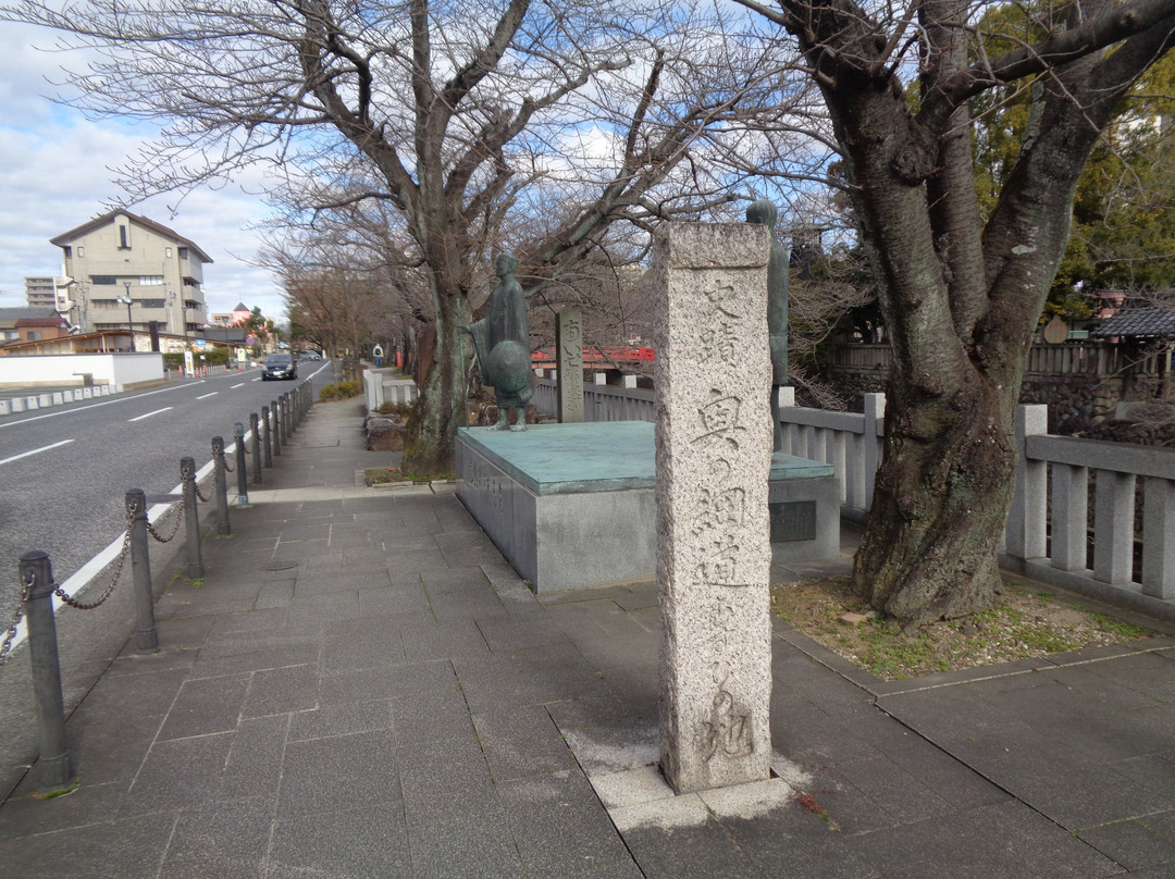 Musubinoike and Sumiyoshi Lighthouse At Okuno Hosomichi-大垣市必去景点