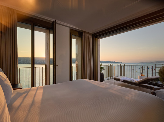 Alex Lake Zürich主图