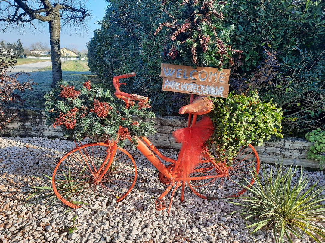 少年公园酒店主图