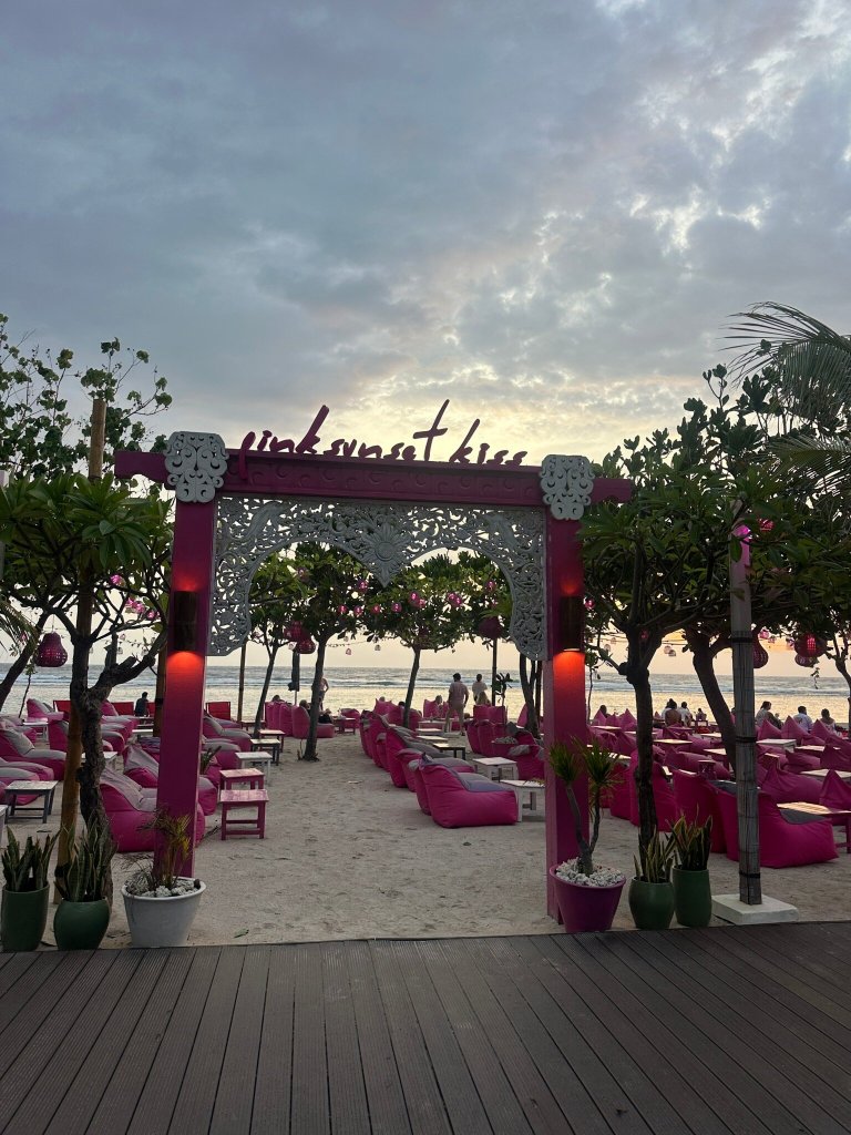 吉利特拉旺安粉红可可酒店-官方