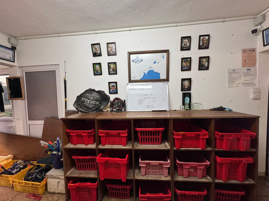 Emperator Diving Center-大湾必去景点